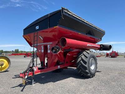 Brent V1100 Grain Cart