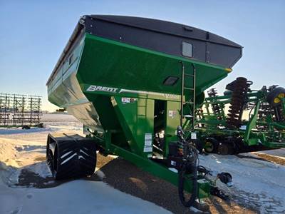 Brent V1500 Grain Cart