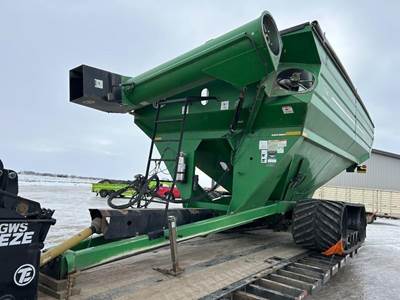 J&M 1326-22S Grain Cart