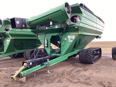 J&M 1326-22S Grain Cart