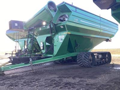 J&M 1326-22S Grain Cart