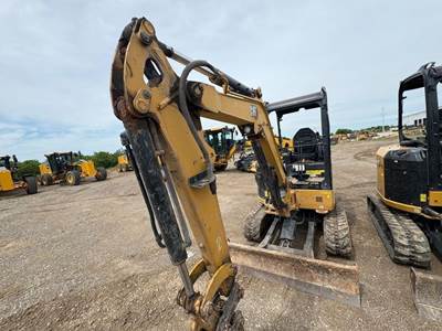 Caterpillar 303 CR Mini Hydraulic Excavator
