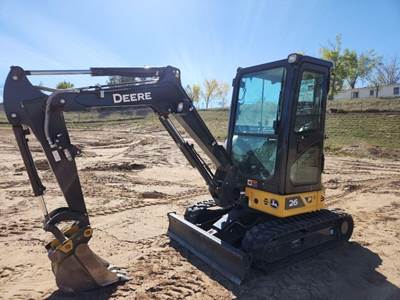 John Deere 26 P-TIER Mini Excavator