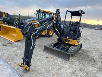 John Deere 30 Mini Excavator