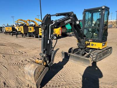 John Deere 30G Mini Excavator