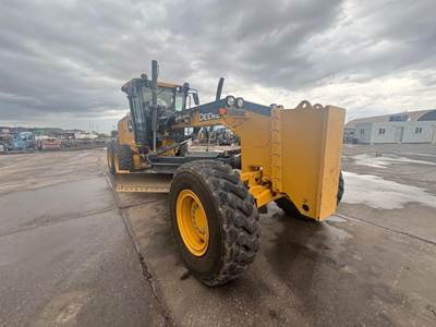 John Deere 672G Motor Grader