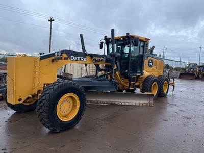 John Deere 672G Motor Grader