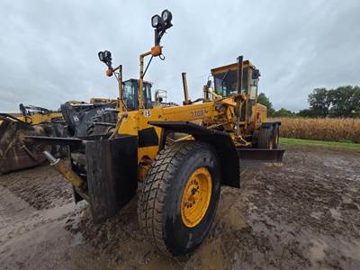 John Deere 770BH Motor Grader