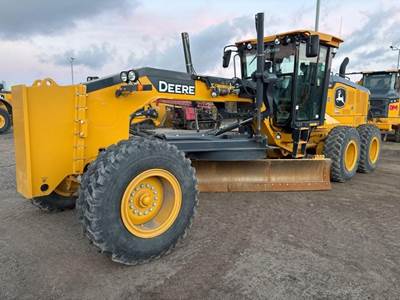 John Deere 770G Motor Grader