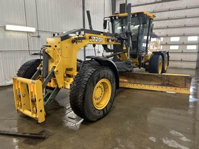 John Deere 772G Motor Grader