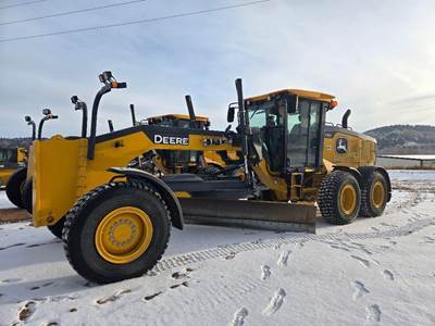 John Deere 772G Motor Grader