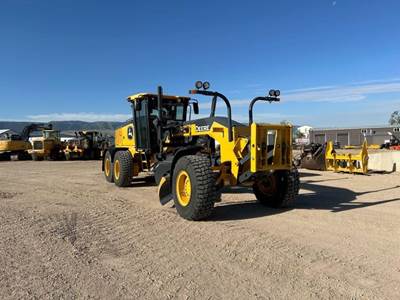 John Deere 772G Motor Grader