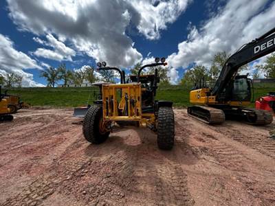 John Deere 772G Motor Grader