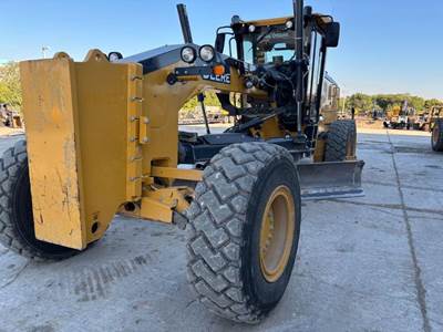 John Deere 772G Motor Grader