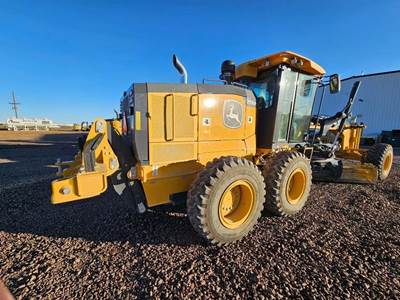 John Deere 772G Motor Grader