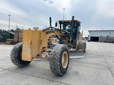 John Deere 772G Motor Grader