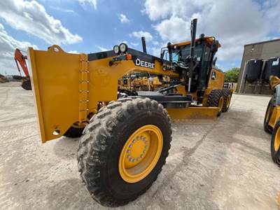 John Deere 772G Motor Grader