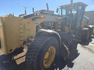 John Deere 772G Motor Grader