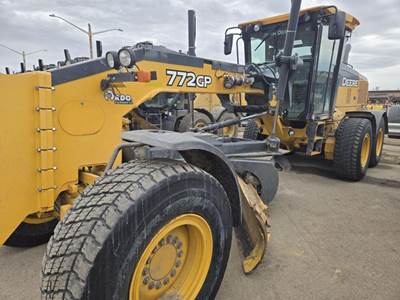 John Deere 772G Motor Grader