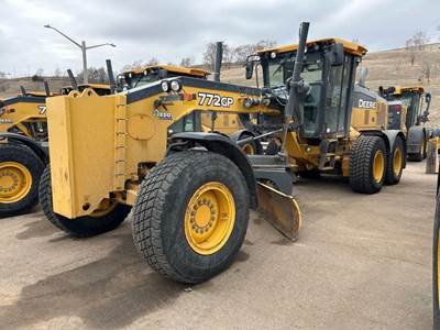 John Deere 772G Motor Grader