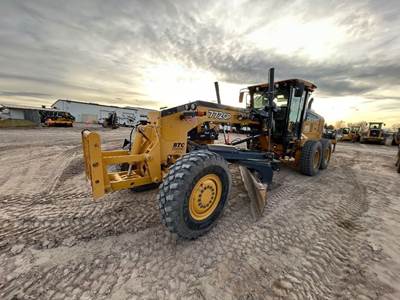 John Deere 772G Motor Grader