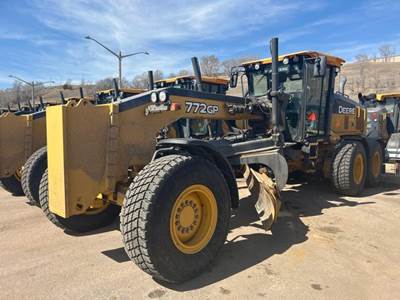 John Deere 772G Motor Grader
