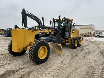 John Deere 772G Motor Grader