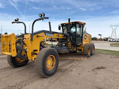 John Deere 772G Motor Grader