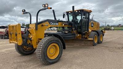 John Deere 772G Motor Grader