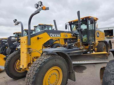 John Deere 772G Motor Grader