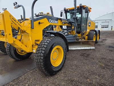 John Deere 772G Motor Grader