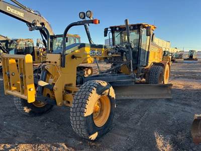 John Deere 870G Motor Grader