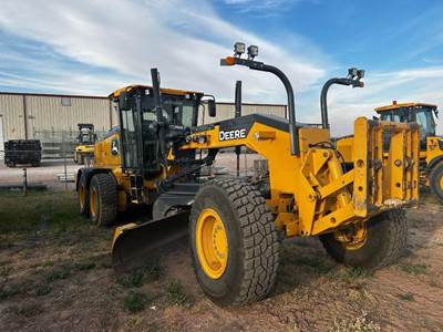 John Deere 872G Motor Grader