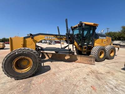 John Deere 872G Motor Grader