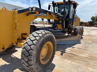 John Deere 872G Motor Grader