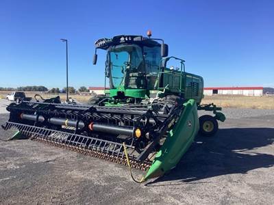 John Deere W235 Self-Propelled Mower Conditioner/Windrower