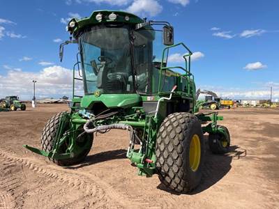 John Deere W235M Self-Propelled Mower Conditioner/Windrower