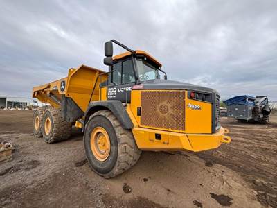 John Deere 410E II Off-Highway Truck