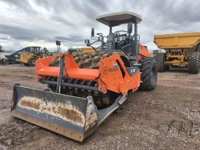 Hamm H10iP Padfoot Roller Compactor