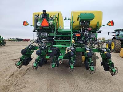 John Deere DB60 Planter / Row Unit