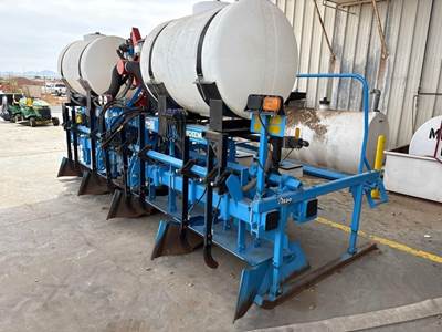 Monosem NG PLUS 4 Planter / Row Unit