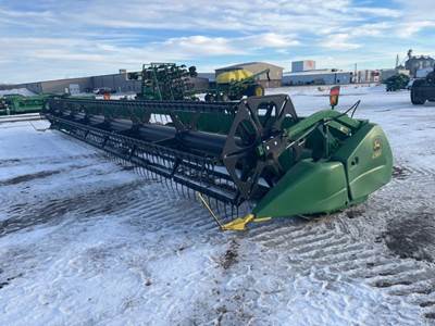 John Deere 635F Platform