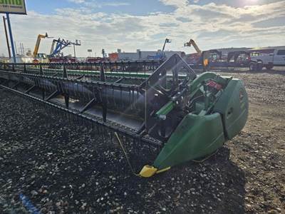 John Deere 635F Platform