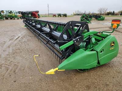 John Deere 635F Platform