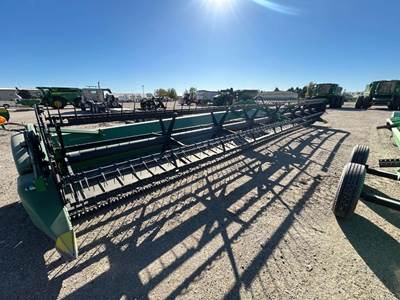 John Deere 640FD Platform