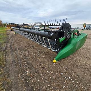 John Deere 735FD Platform