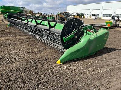 John Deere 735FD Platform