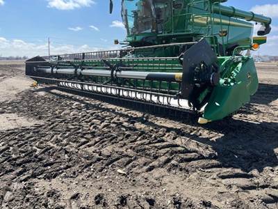 John Deere 930F Platform