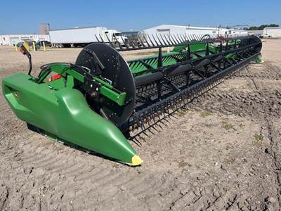 John Deere RD40F Platform