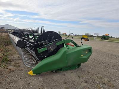 John Deere RD40F Platform